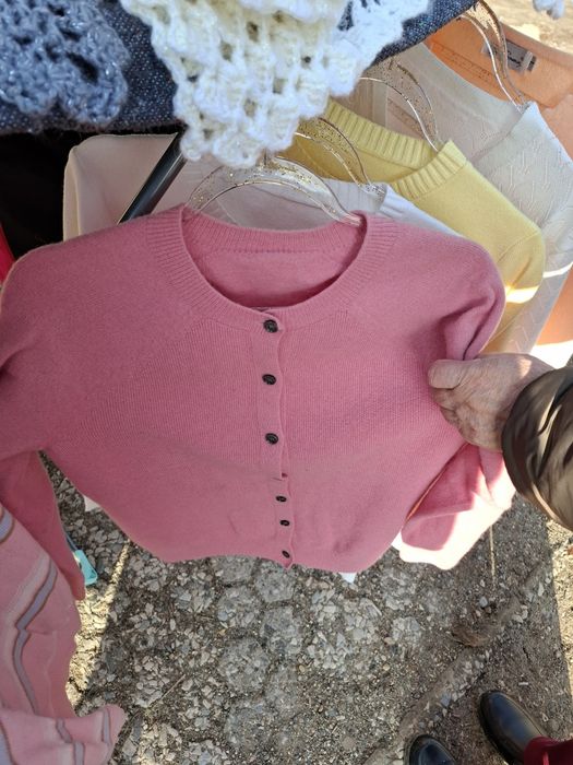 Кофты 100%шерсть размер 44-46