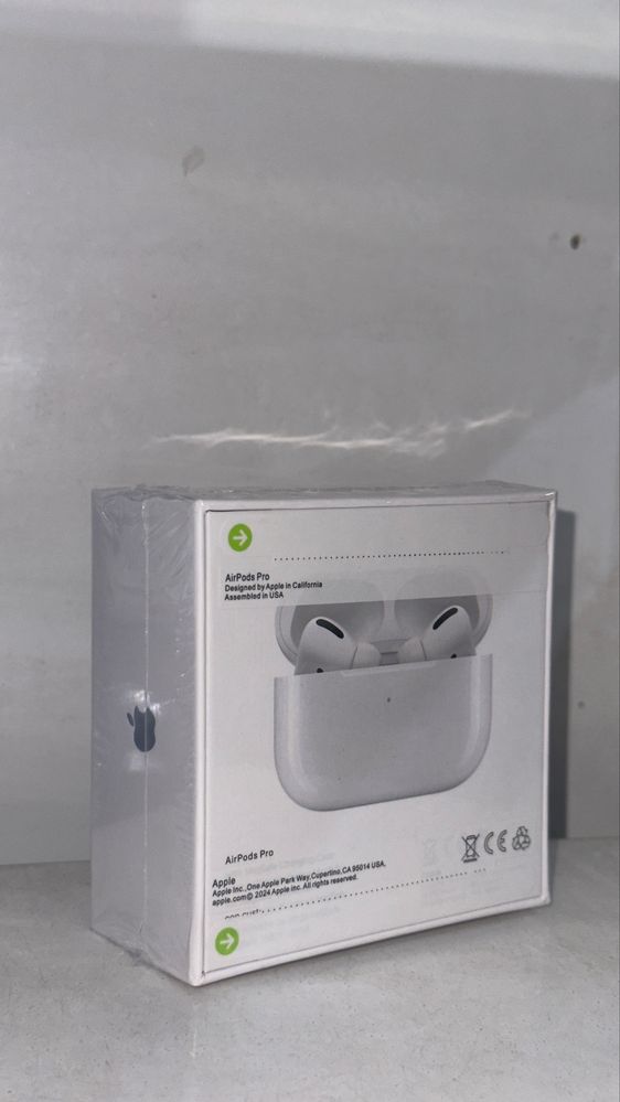 AirPods Pro Apple