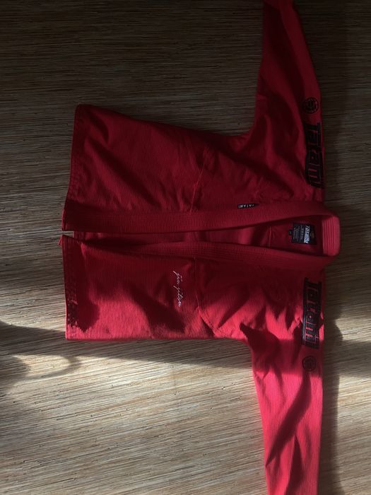 Продам кимоно для джиу житсу