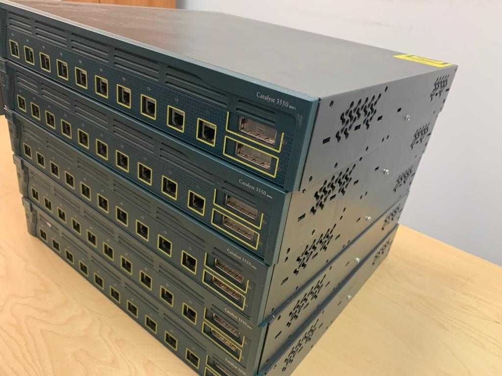 Switch Cisco Catalyst 3550-12T