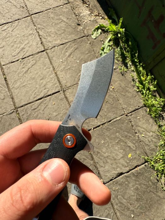 Продавам нож Artisan cutlery Corsair