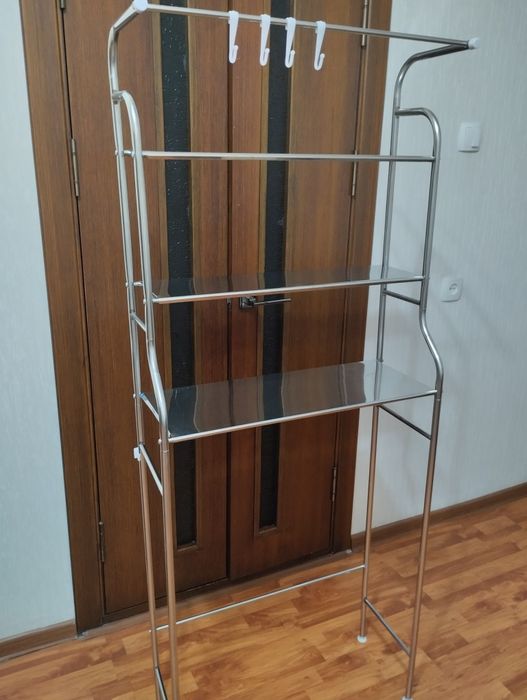 Полка для ванны и туалета