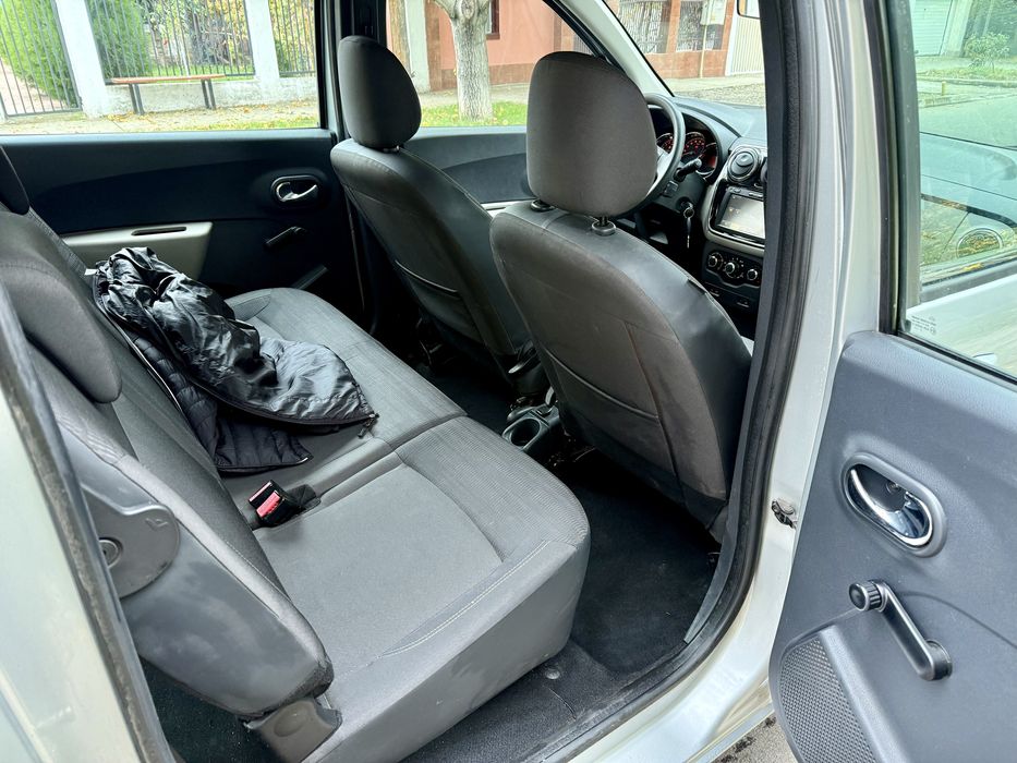 Dacia lodgy 2013