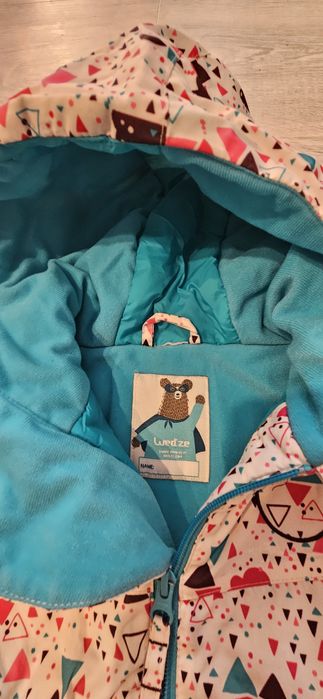 Vând geaca fetiță