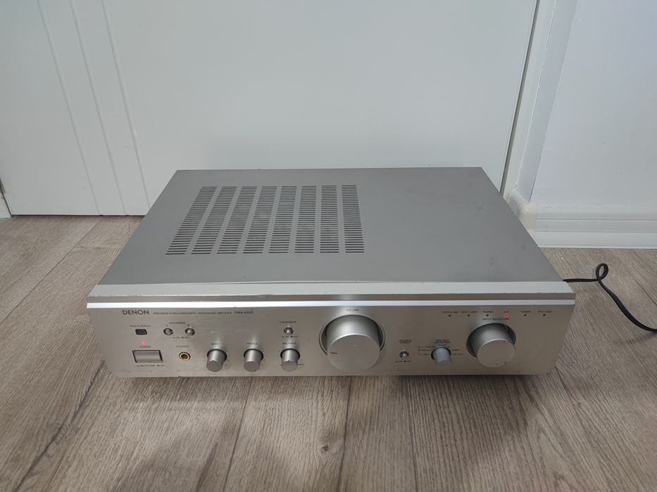 Amplificator Denon PMA 655R statie