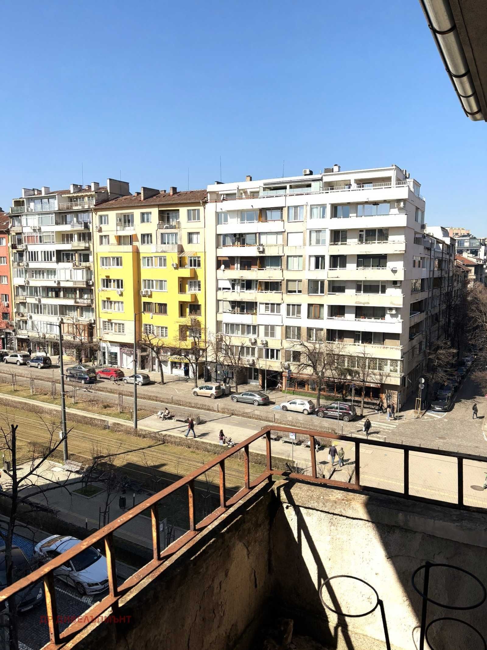 Продава 3-СТАЕН град София, МА, ул. Ивайло