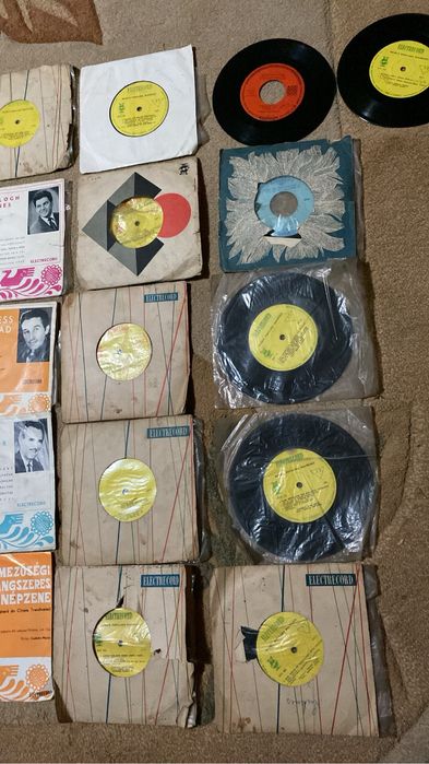 Discuri de  vinil in  limba maghiară
