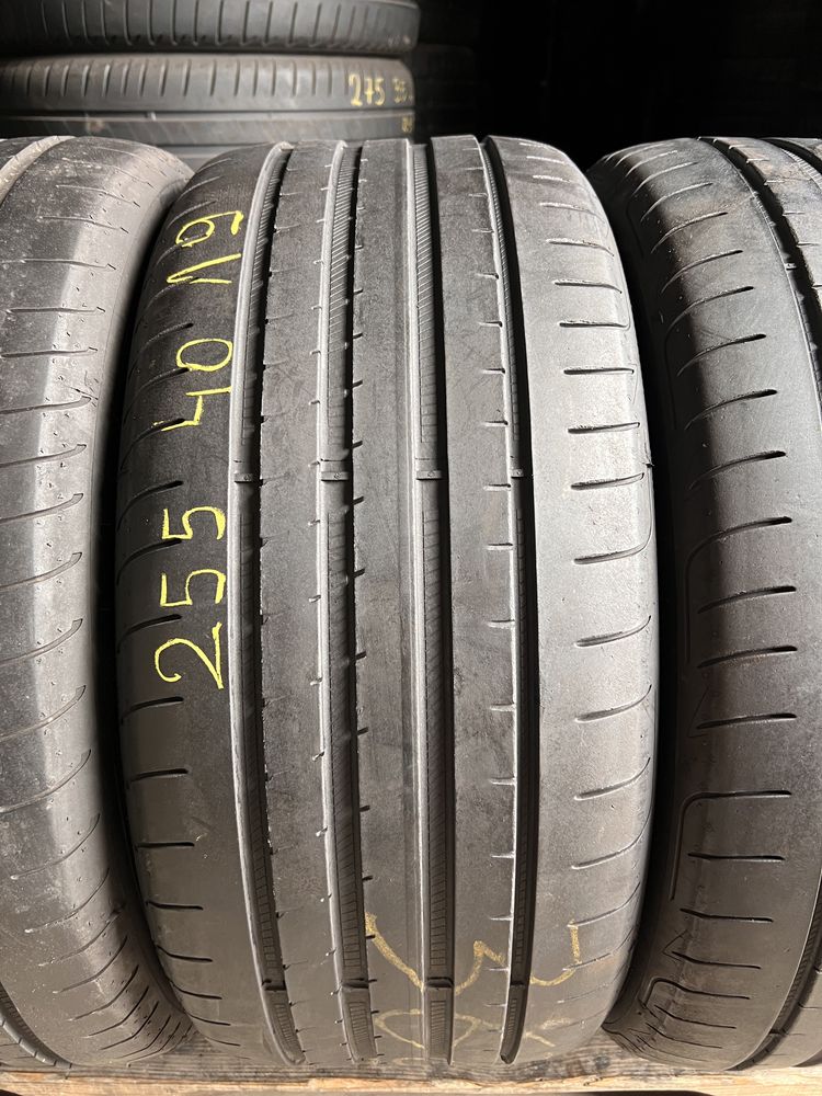 4 anvelope vara 255/40/19 , GoodYear , DOT 2021