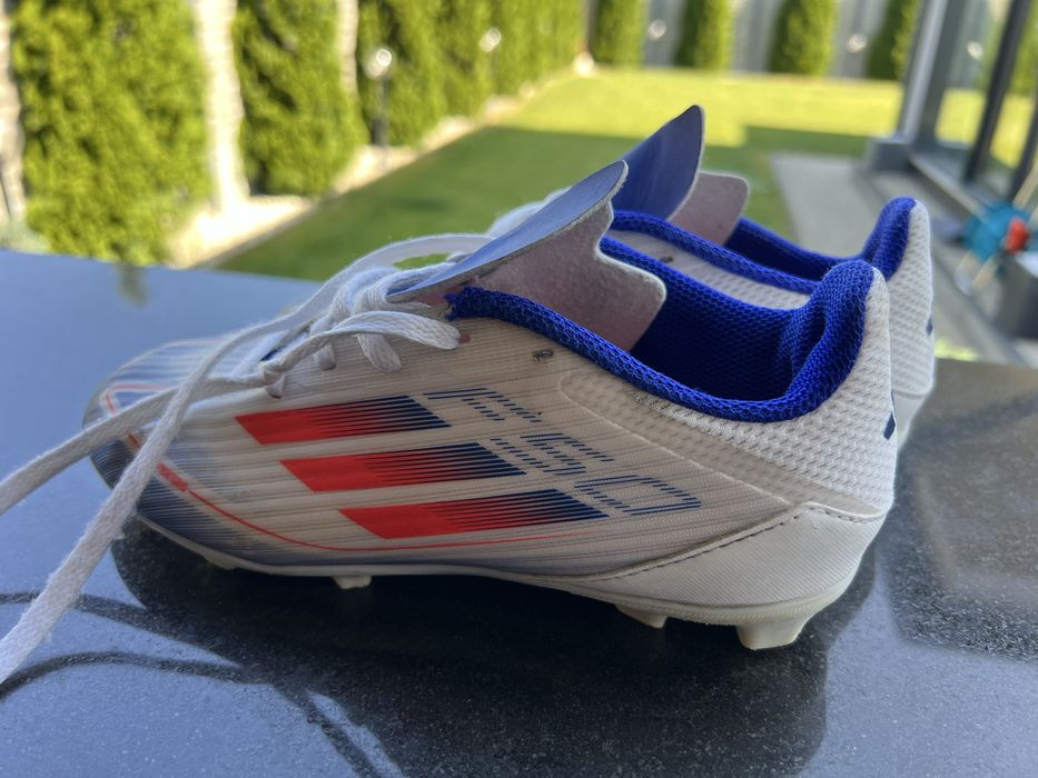 Crampoane Fotbal copii Adidas F50 marimea 33