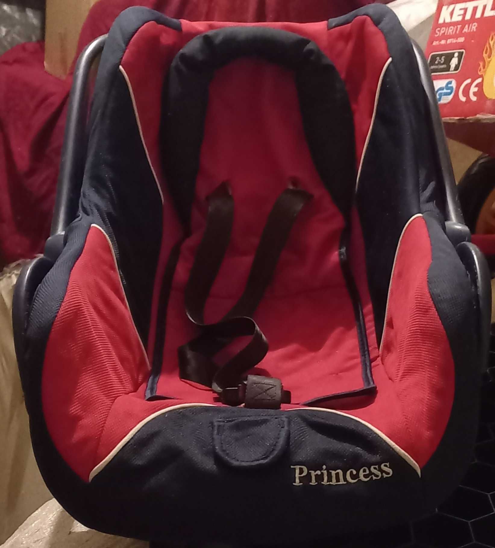 Кошница/ Столче за кола "Princess"