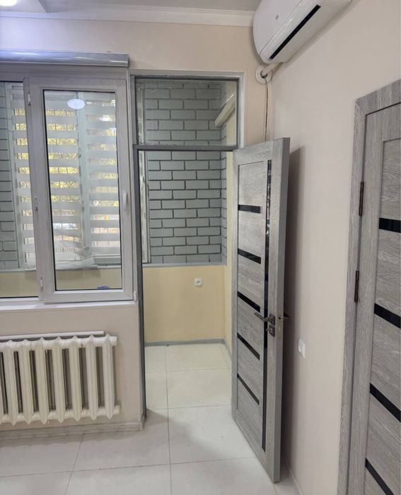 Чиланзар11кв Вдоль дороги Офис 2Комн.