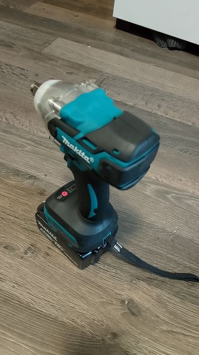 Impact  înșurubat Makita  DTW 600