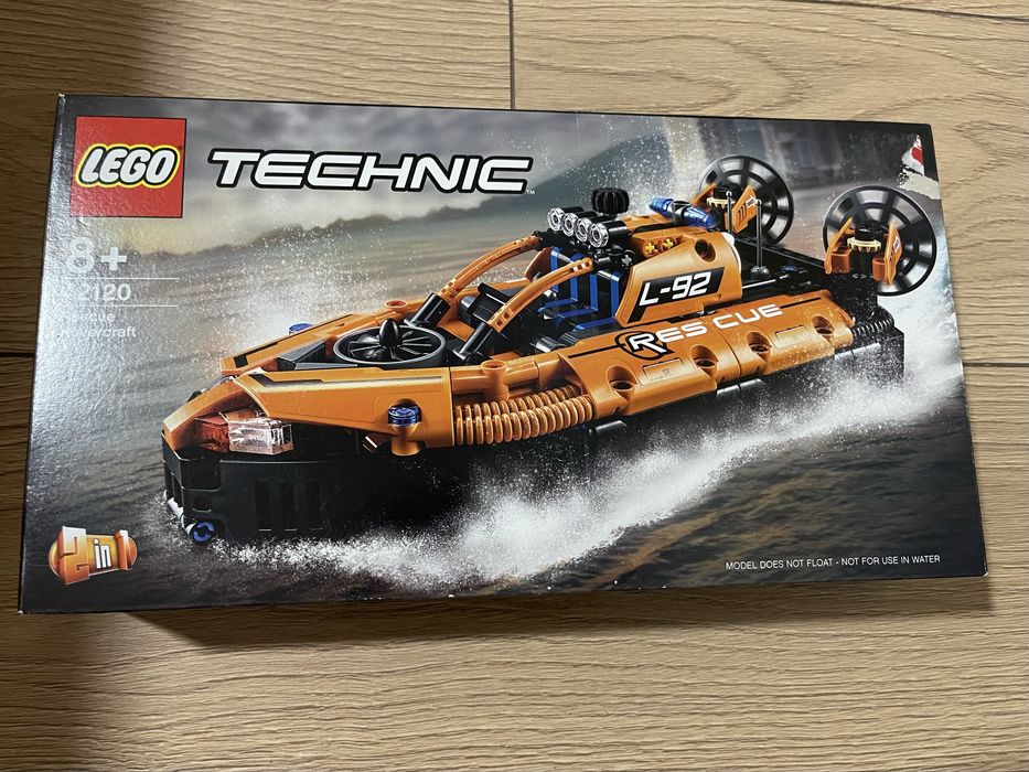Lego Technic 8+ Rescue Hovercraft-Nou-pretabil cadou Craciun