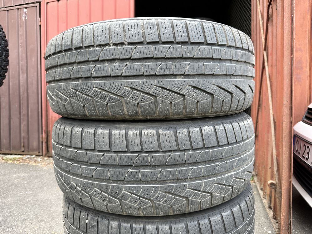 4 anvelope 235/50/19 Pirelli Iarna M+S DOT 2716