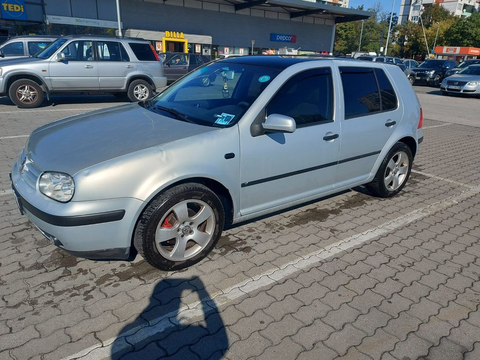Голф 4 2000 г. всичко е наред ⁹