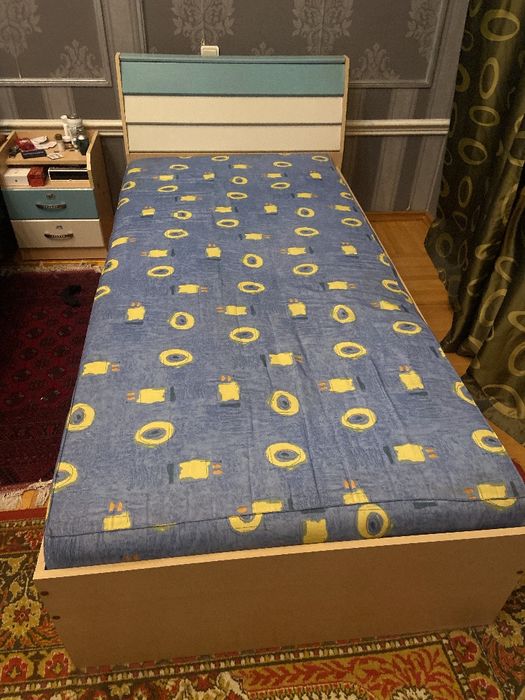 Кровать тумбочка