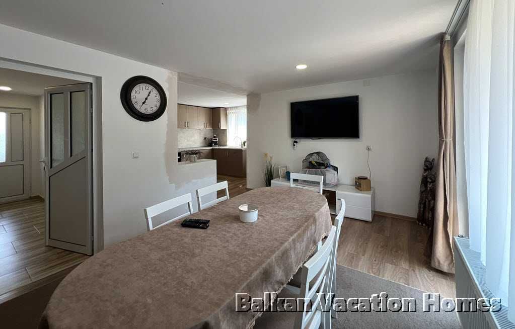 Продава се Къща в Каспичан - 255 кв.м за 726 €/кв.м - Снимка #6