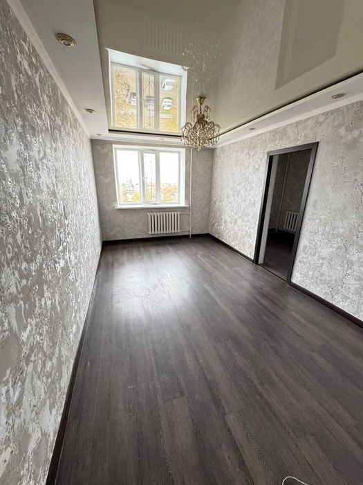 продам двухкомнатную квартиру в мкр улан Гани Империя