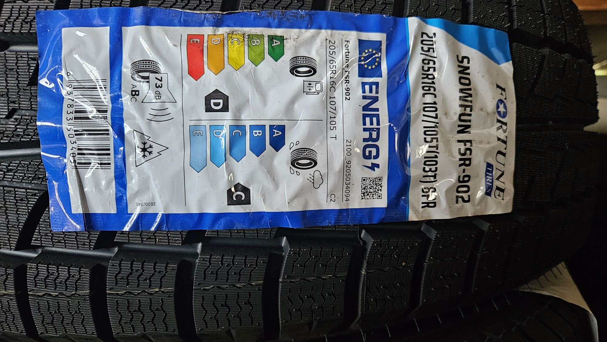 205/65R16C Fortune