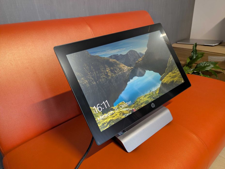 POS HP RP9 G1 AiO Retail 9118 (компютър+монитор+тъч)