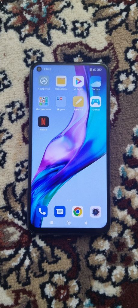 Redmi note 9 продам срочно