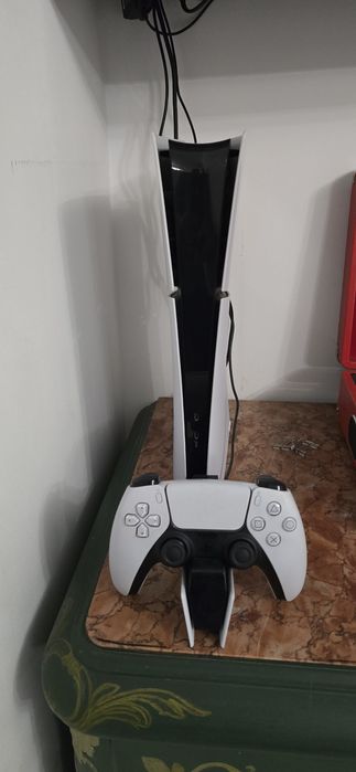 Playstation 5 Digital Edition, 1TB, D-Chassis Bundle