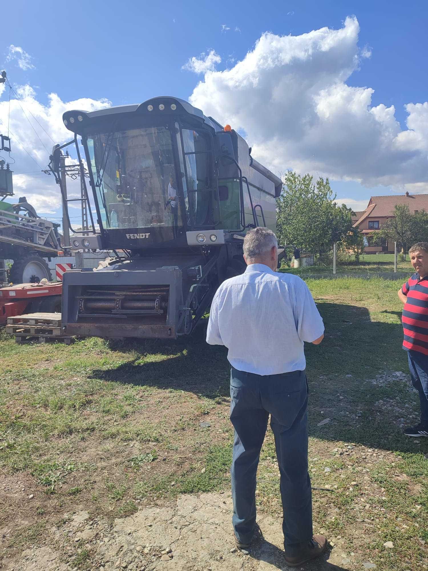 Combină Fendt 522E HEADER păioase Free Flow și cărucior