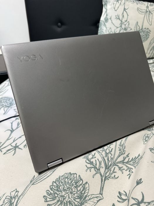 Laptop Lenovo Yoga 520 intel pentium
