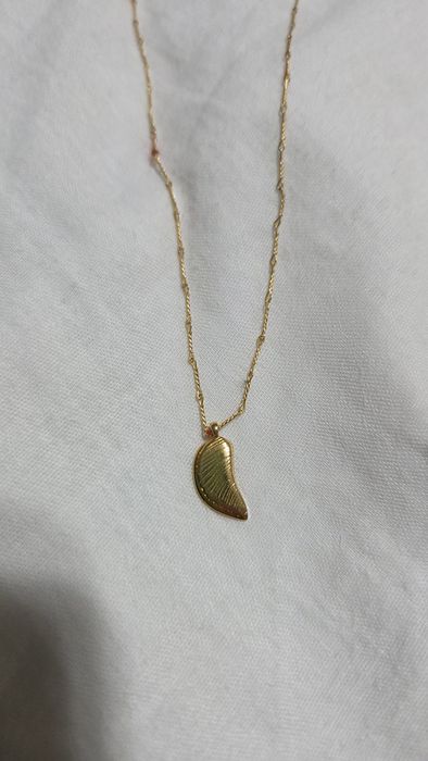 Vand un lant de argint Angel Wing stare foarte buna