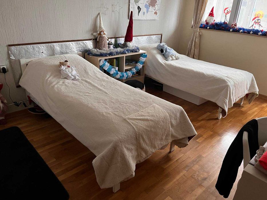 IKEA легло и бюро със стол