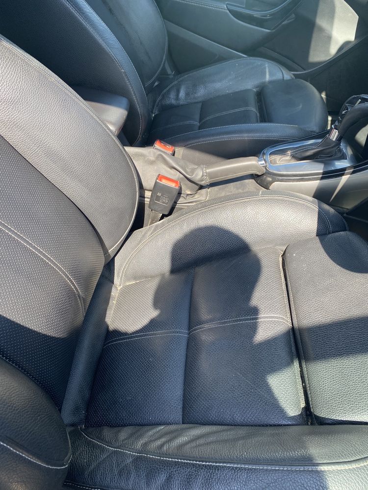 Interior piele scaune față și banchete spate  Opel Astra J Break
