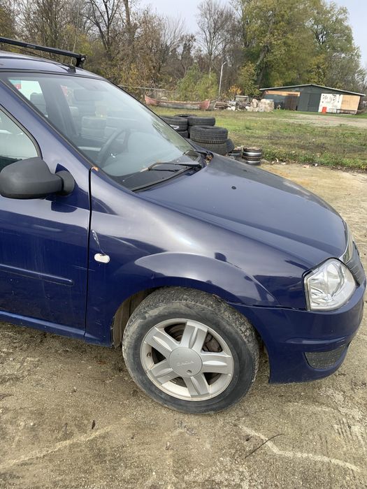 Aripa dreapta fata Dacia Logan 2009-2011