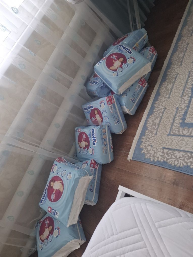 Продам подгузники  молфикс,  размер-6, в упаковке 38штук, трусики,