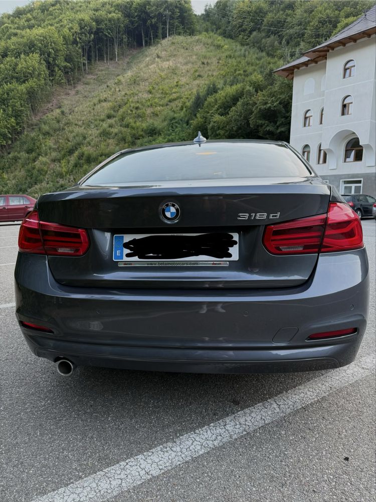 BMW 318D F30 2017