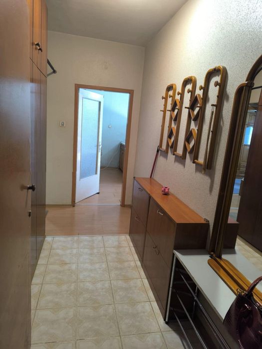 Дава се под наем Тристаен апартамент в София, Красно село - 75 кв.м за 613 € - Снимка #5