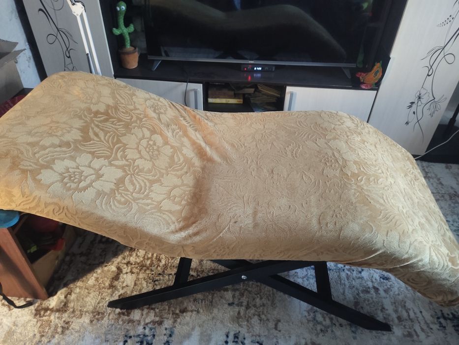 Продам кушетку анатомическую