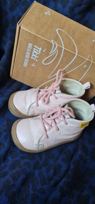 Ghetuțe fetițe Tikki 21 Barefoot Beetle (Roz deschis)