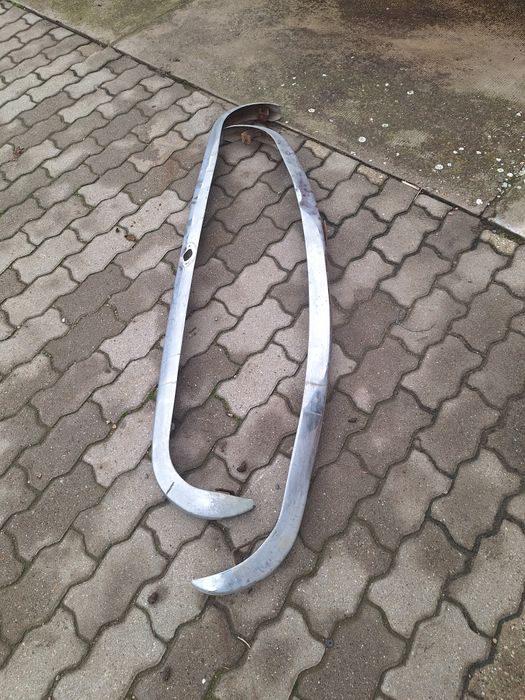 Set bara fata/spate de Dacia 13010