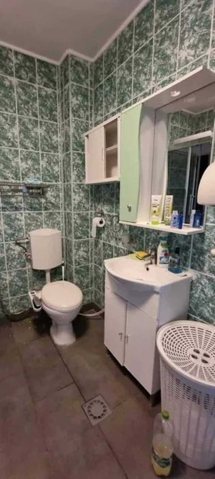 Inchiriere casa moderna cu toate utilitatile.