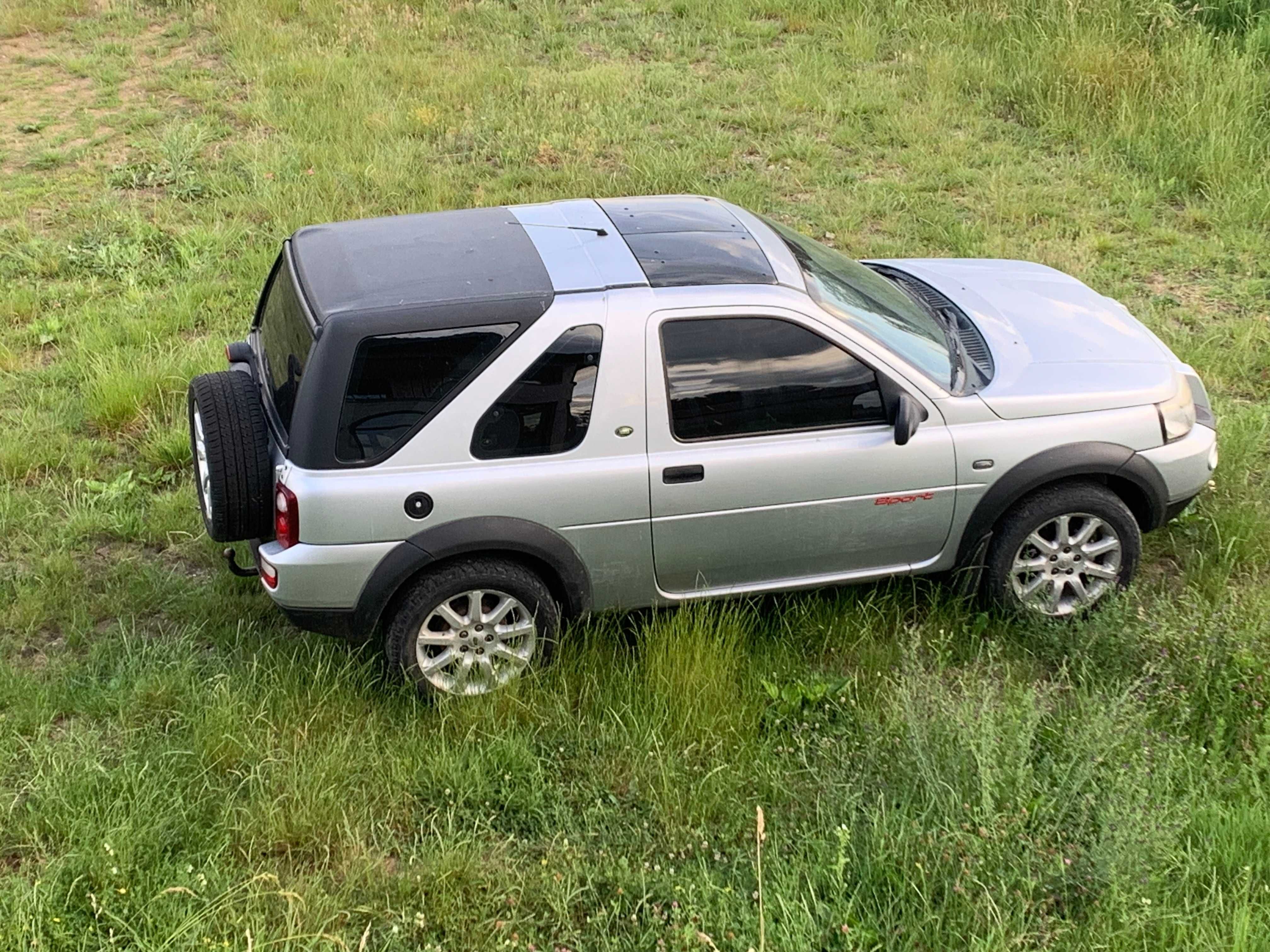 Vand autoturism marca LAND ROVER,  in Oradea, din anul 2006,