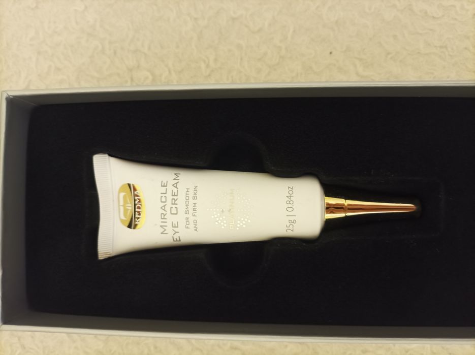 Чудо крем для кожи вокруг глаз