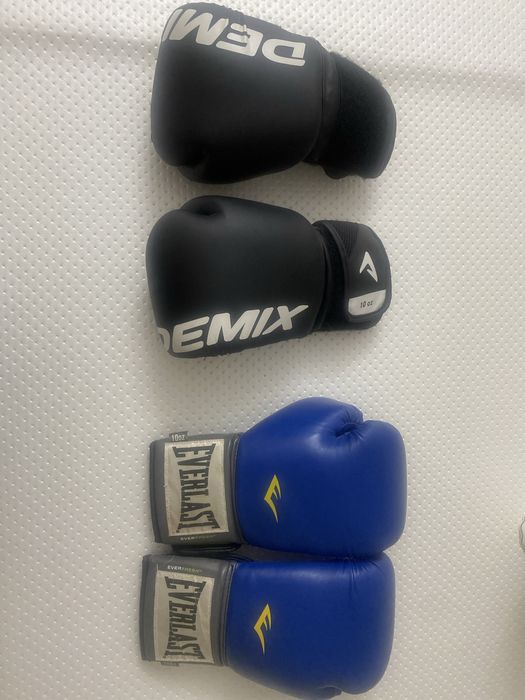 боксерские перчатки