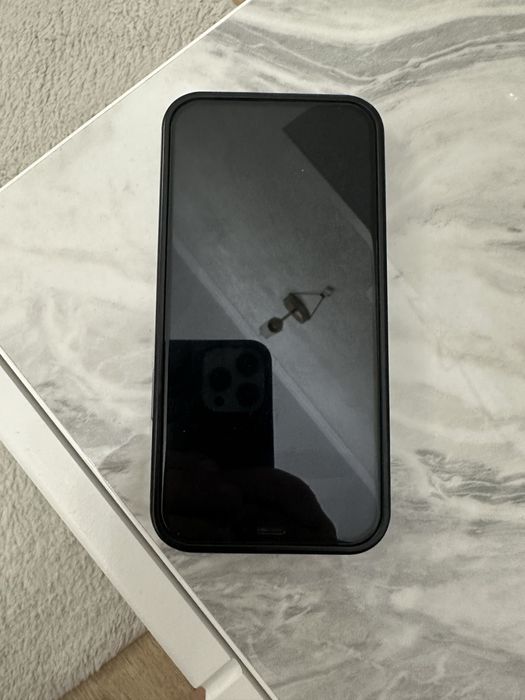 Продам Айфон 12 ПРО