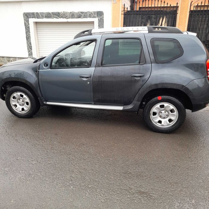 Dacia Duster avariat 2014 1.5Dci