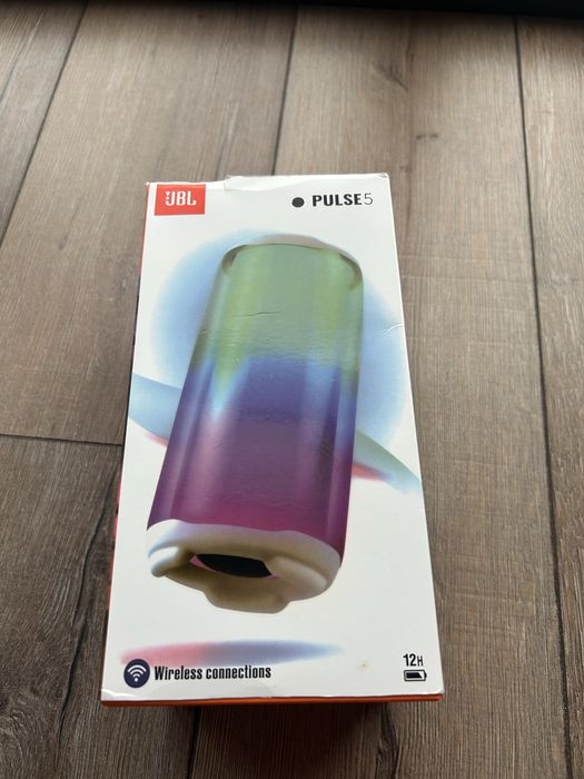 Продам колонку JBL