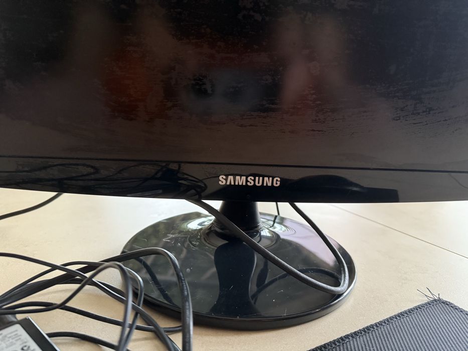Монитор Samsung S24B150BL 24"