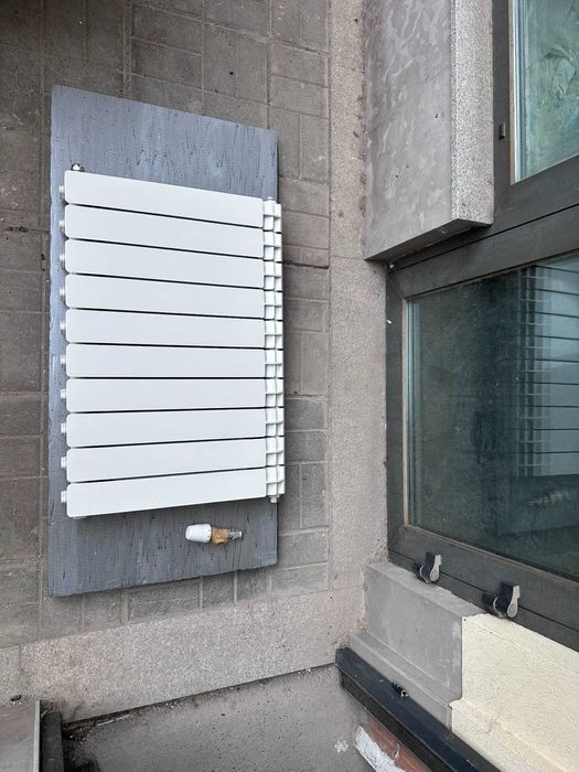 Радиатор за стена / Алуминиева лира