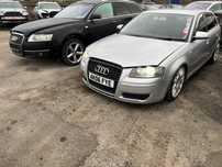 Audi a3 1.6 бензин 2006 година