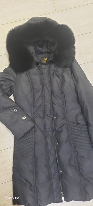 Продам женскую зимнюю куртку