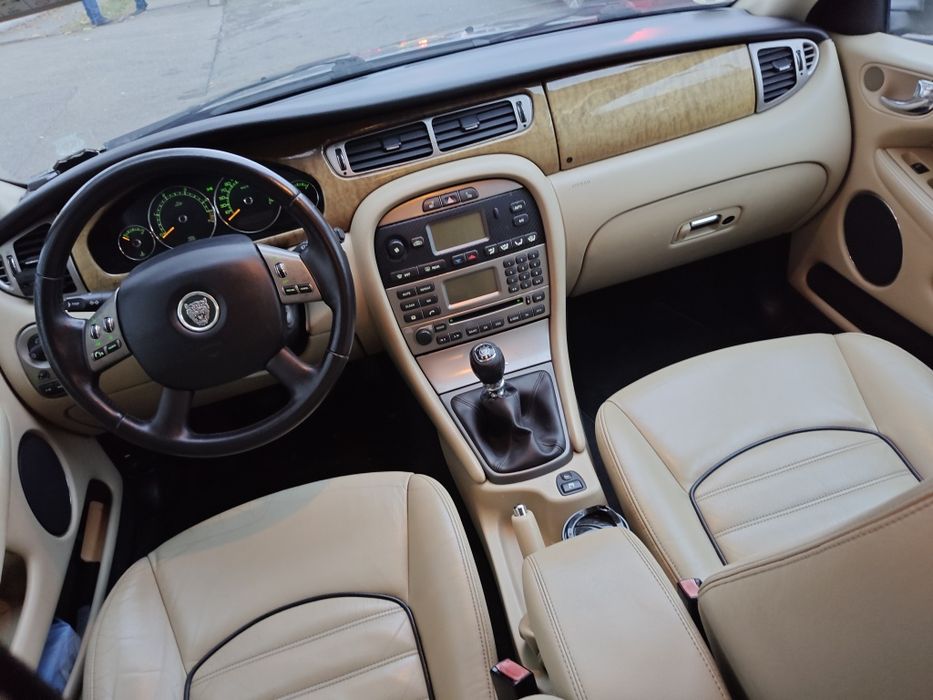 Jaguar x-type 2009 vând/schimb